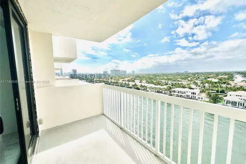 1500 S Ocean Dr # 11C, Hollywood FL 33019