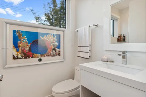 3580 SW 23rd St # 3580, Miami FL 33145