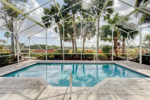 6646 Oakmont Way, West Palm Beach FL 33412
