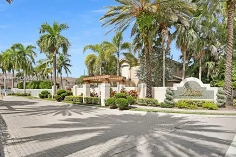 5640 NW 115th Ct # 101, Doral FL 33178