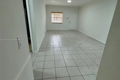 5640 NW 115th Ct # 101, Doral FL 33178