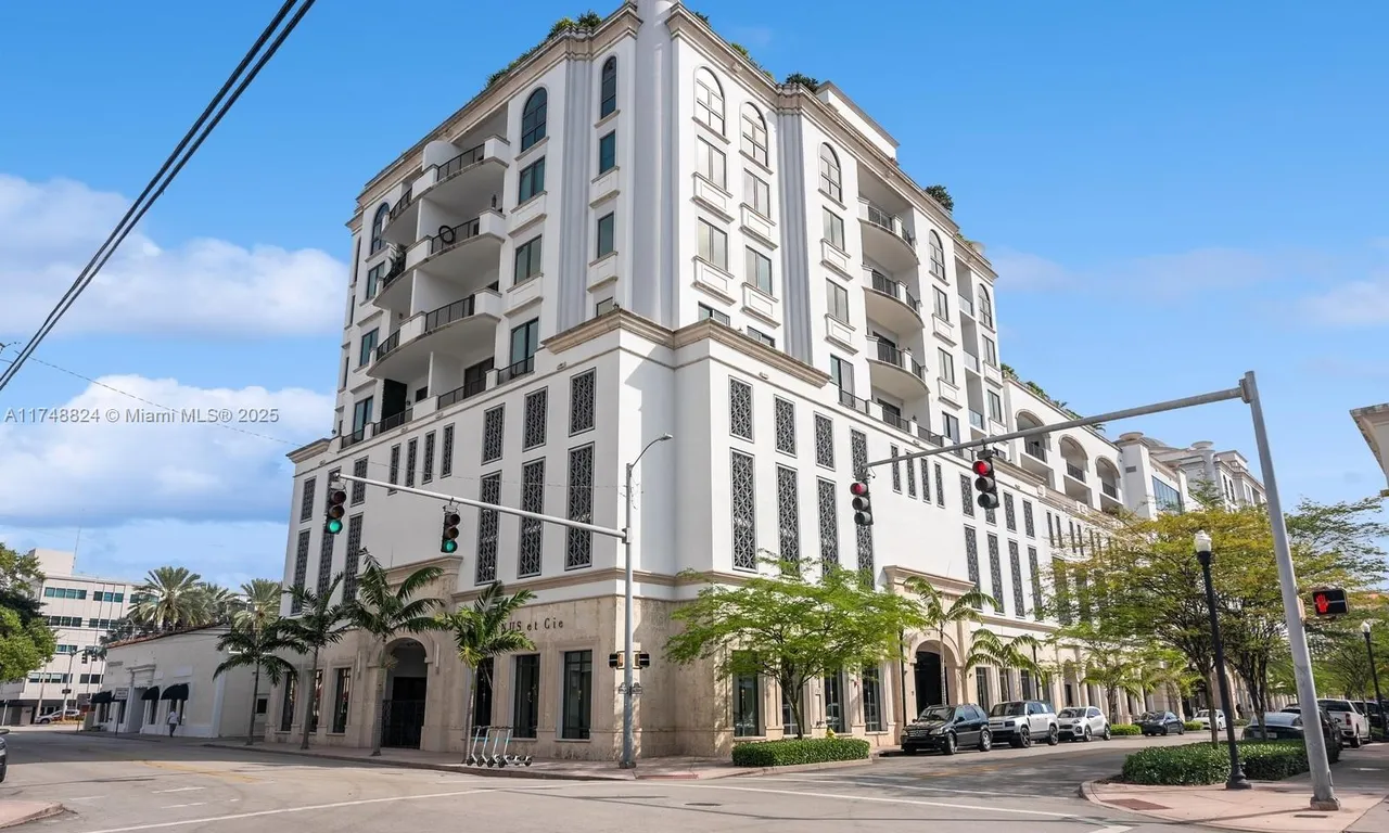 275 Giralda Ave # 7B, Coral Gables FL 33134