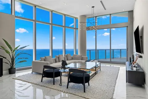 15701 Collins Ave # 4701, Sunny Isles Beach FL 33160