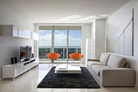 1800 S OCEAN DR # 4107, Hallandale Beach FL 33009