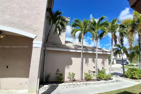 3118 SW 176th Way, Miramar FL 33029