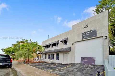 25 E 4th St, Hialeah FL 33010