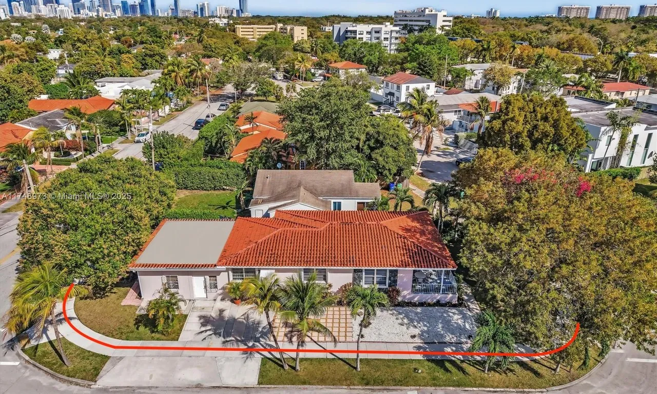 2399 SW 26th Ln, Miami FL 33133