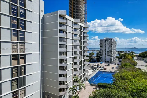 2501 BRICKELL AV # 201, Miami FL 33129