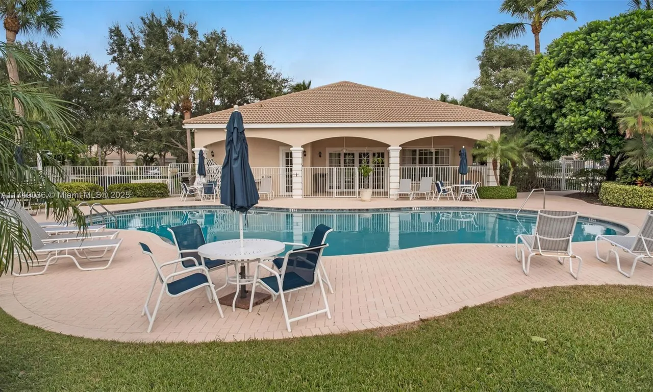 4855 Palmbrooke Cir # 4855, West Palm Beach FL 33417