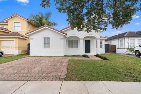 10721 SW 240th Ter, Homestead FL 33032