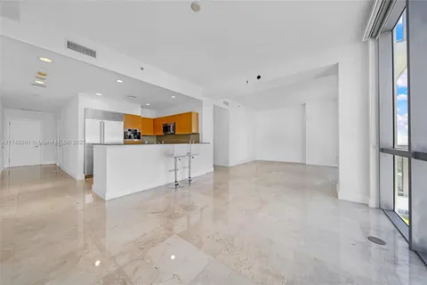 1060 Brickell Ave # 4307, Miami FL 33131