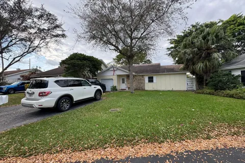 15012 SW 143rd Place, Miami FL 33186