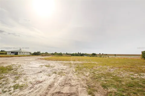 8000 SW Conners Hwy, Okeechobee FL 34974