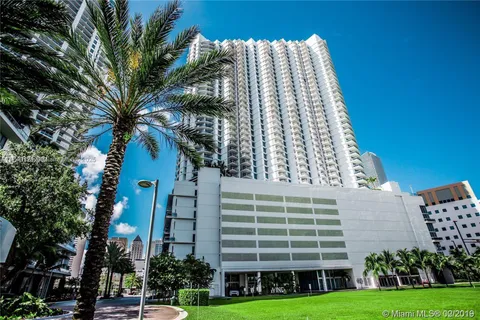 350 S Miami Ave # 2702, Miami FL 33130