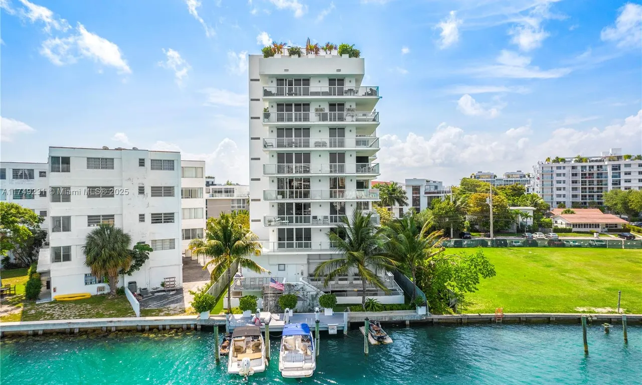 9901 E Bay Harbor Dr # 302, Bay Harbor Islands FL 33154