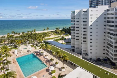 10275 COLLINS AV # 1018, Bal Harbour FL 33154