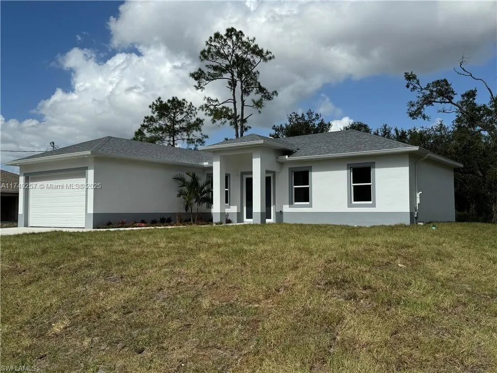 2003 E 14th St, Lehigh Acres FL 33972