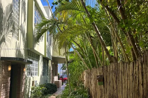 1520 Euclid Ave # 11, Miami Beach FL 33139