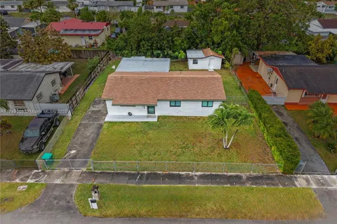 14505 SW 299th Ter, Homestead FL 33033