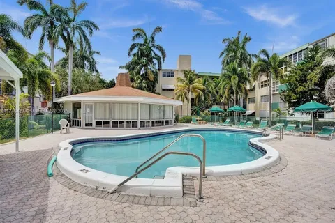 1333 E Hallandale Beach Blvd # 431, Hallandale Beach FL 33009