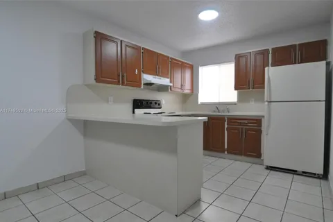 6278 W 22nd Ct # 7, Hialeah FL 33016