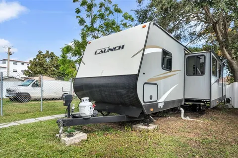 55 SW 63rd Ave REAR, Miami FL 33144