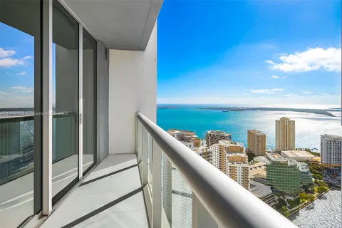 475 Brickell Ave # 4309, Miami FL 33131