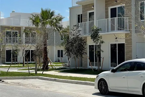 25834 SW 144th Ave, Naranja FL 33032
