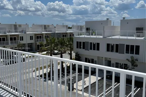25834 SW 144th Ave, Naranja FL 33032