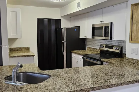 3830 Lyons Rd # 3, Coconut Creek FL 33073