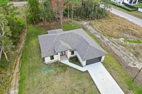 2717 20th St W, Lehigh Acres FL 33971