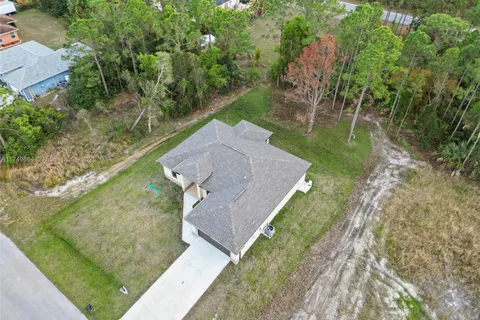 2717 20th St W, Lehigh Acres FL 33971