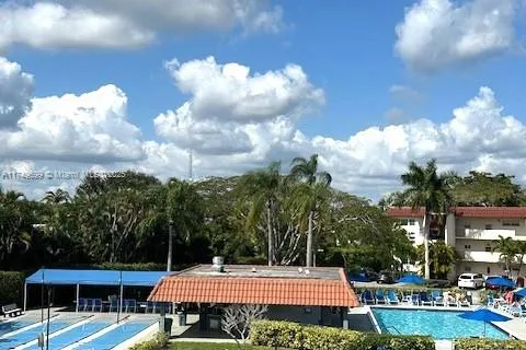 8970 S Hollybrook Blvd # 304, Pembroke Pines FL 33025