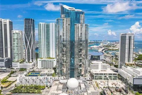 851 NE 1st Ave # 2904, Miami FL 33132