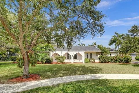 15440 SW 81st Ave, Palmetto Bay FL 33157