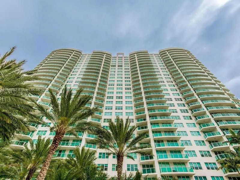 20201 E Country Club Dr # 2203, Aventura FL 33180