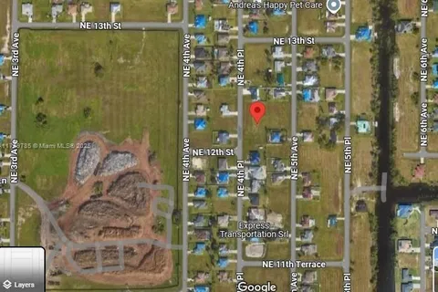 2800 NW 26th Terr, Cape Coral FL 33993