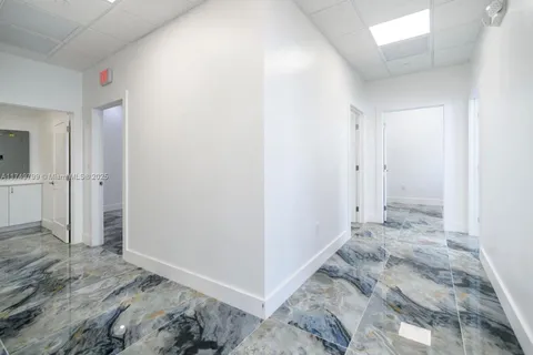 2920 NE 207th St # 801, Aventura FL 33180