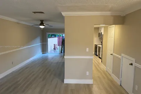 2767 NW 196th Ter, Miami Gardens FL 33056