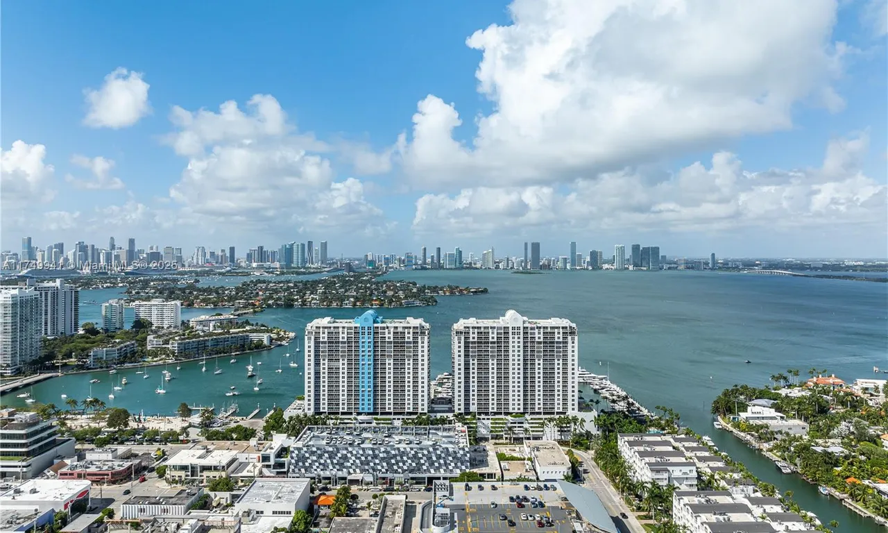 1900 Sunset Harbour Dr # 905, Miami Beach FL 33139