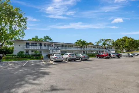 32 Keswick B # 32, Deerfield Beach FL 33442