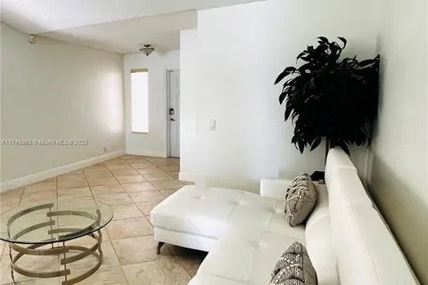 1593 Salerno Cir, Weston FL 33327