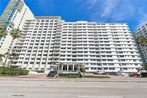 5005 Collins Ave # 222, Miami Beach FL 33140