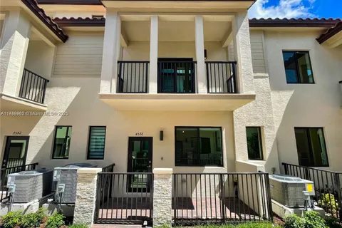 4536 NW 83rd Psge, Doral FL 33166