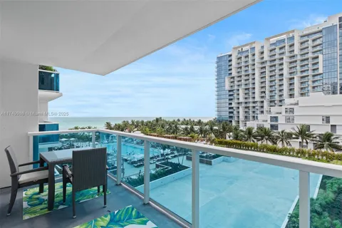 2301 Collins Ave # 504, Miami Beach FL 33139