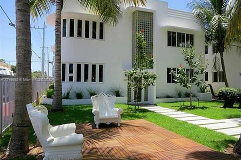 551 Michigan Ave, Miami Beach FL 33139