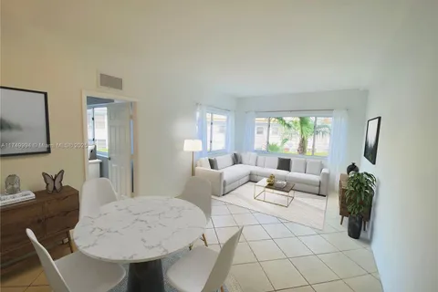 1185 Marseille Dr # 205, Miami Beach FL 33141