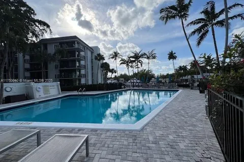 1000 River Reach Dr # 124, Fort Lauderdale FL 33315