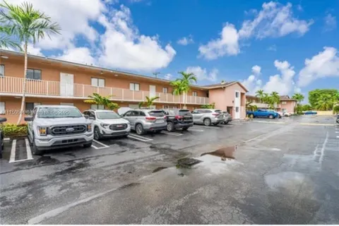 6011 W 24th Ave # 110, Hialeah FL 33016