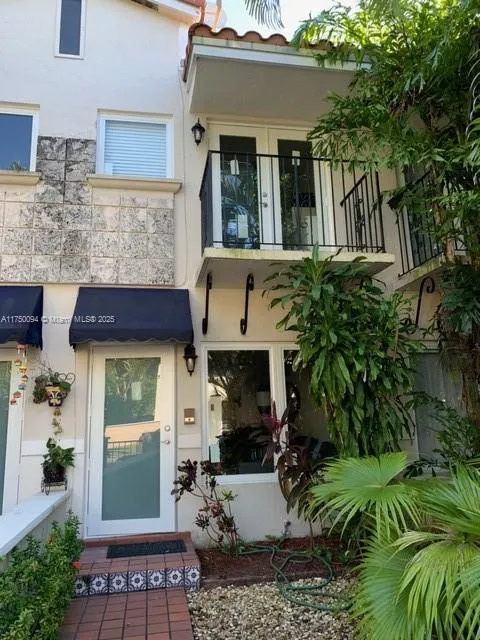 252 Majorca Ave # 252, Coral Gables FL 33134